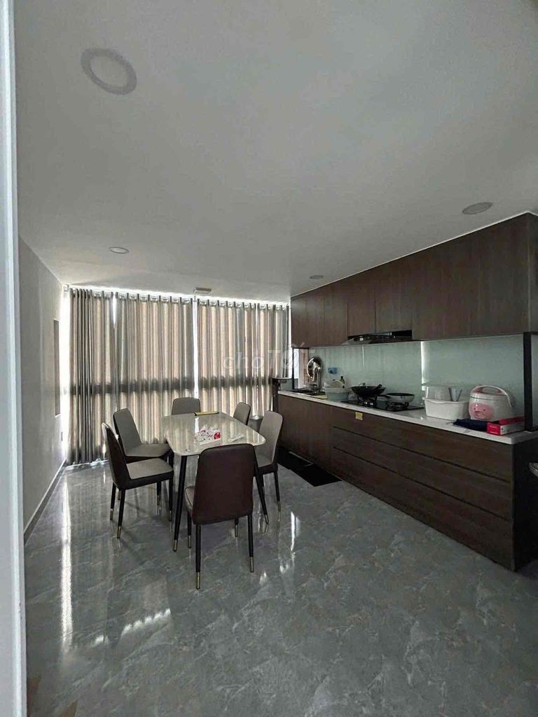 Renting four stories as an office-- marketing to, Tân Hưng, District 7