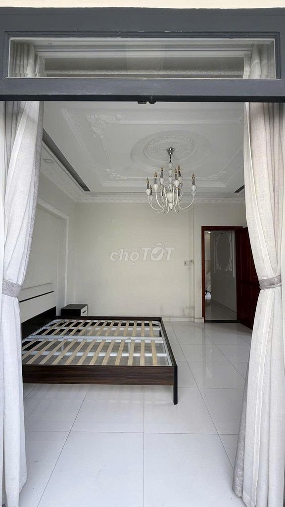 Rent a luxury street of District 7 – 190 M2 - 30 million