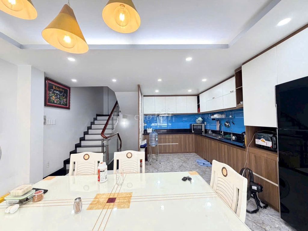 Rent an alley at 137 Pengret Way, 1894 14, Gò Vấp