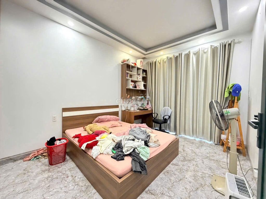 Rent an alley at 137 Pengret Way, 1894 14, Gò Vấp