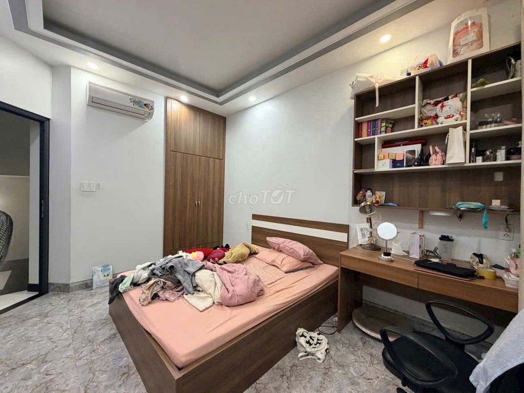 Rent an alley at 137 Pengret Way, 1894 14, Gò Vấp