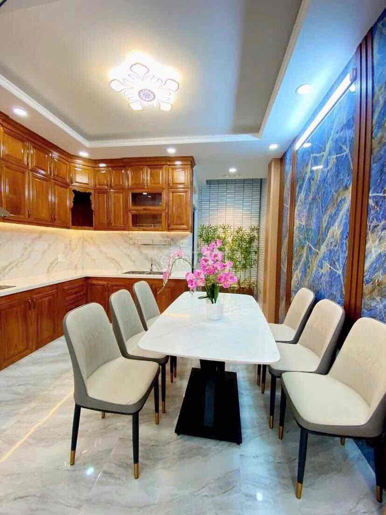 Rent the original Nguyễn Tư Giản-712 Gò Vấp.