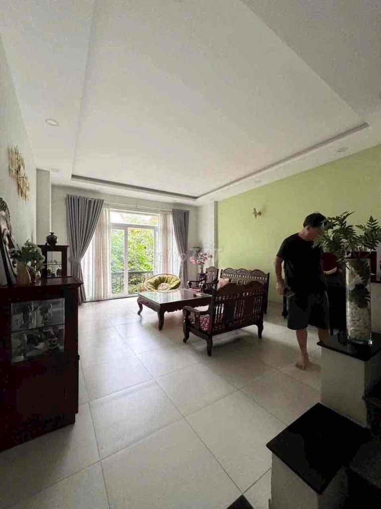 The rent is 5 x 15 with interiors, 15 million.