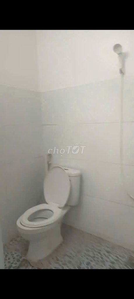 Two bedrooms, big yard, Nguyễn Thị Định.