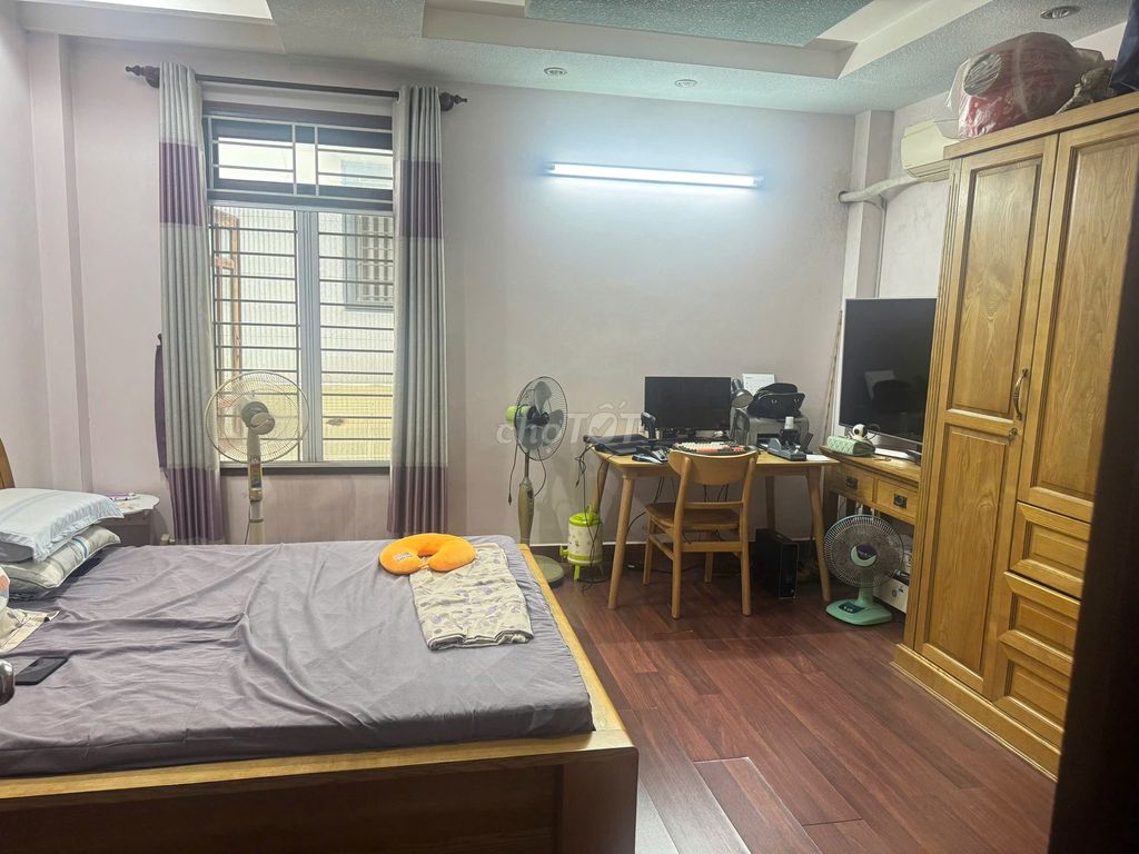 Rent an entire Kadc Nam Long place, P. Lucky Long, Tp.h.