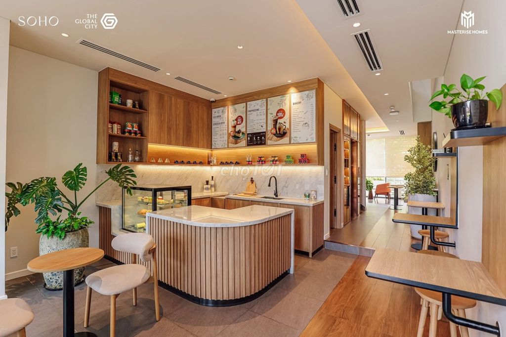 Rent the entire soho street house full office furniture from 4 million-40 million.