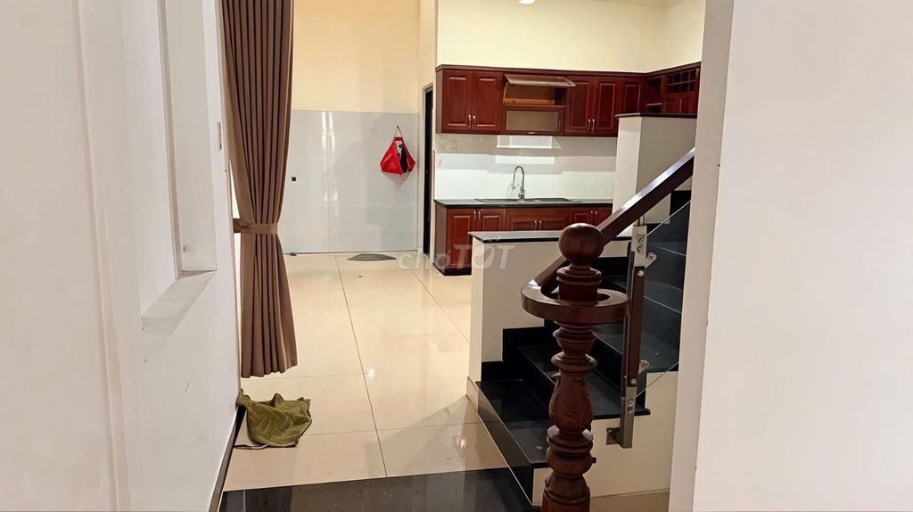 3 fourth floor bedroom 3 toilet 3 X17 - right here at sea-swack 7 Linh Trung