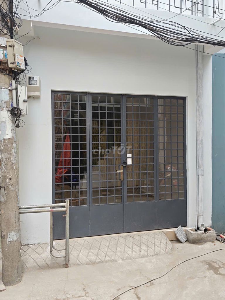 Phú Nhuận rare-- car alley-- 100 percent new house.