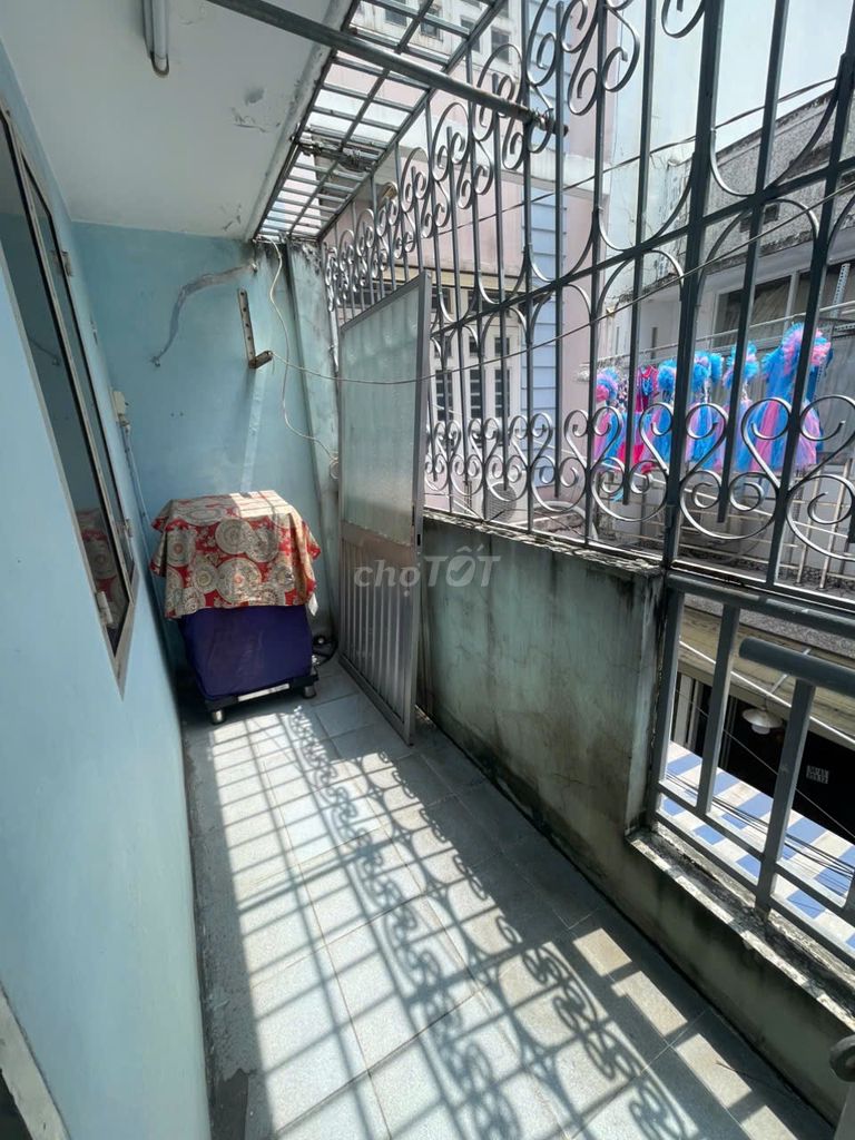 Rent Ngô Tất Tố, P. West American, 4 x 9 meters, 1 floor, 2 room, 1 toilet, 12 million