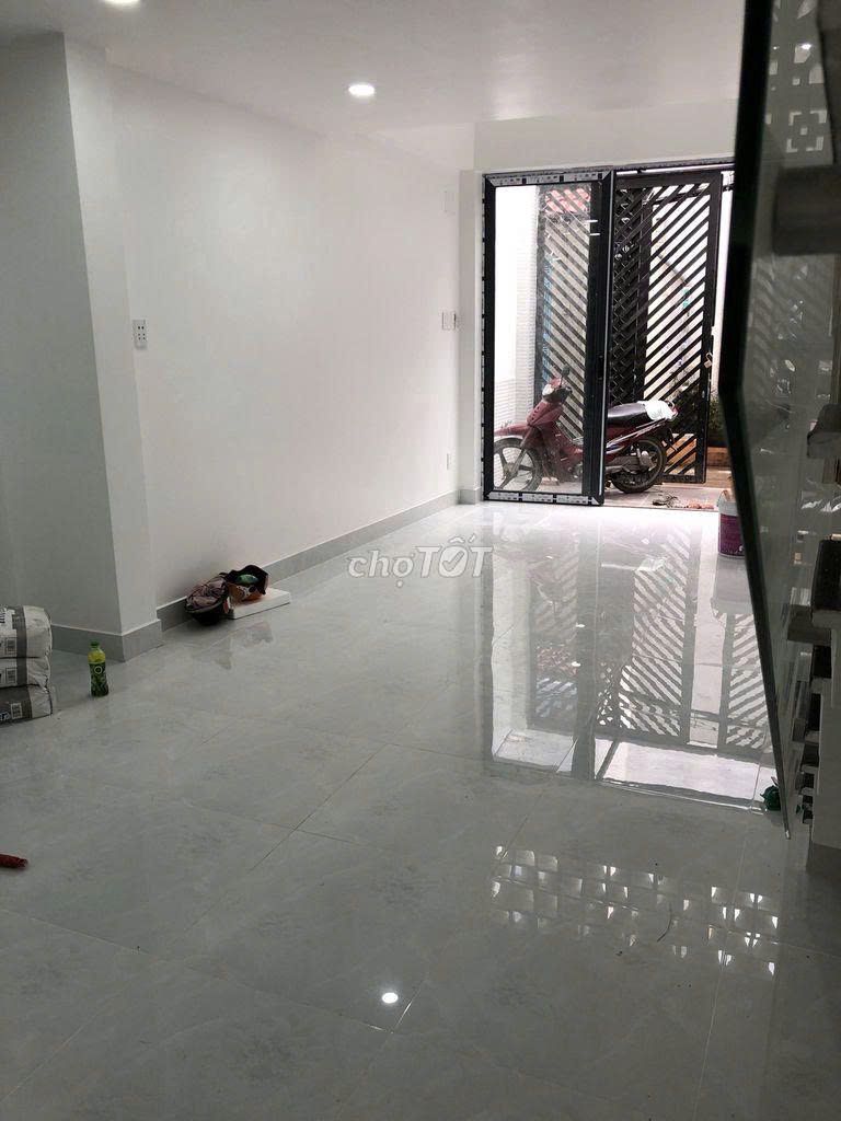 Rent for hbg 275-11 Nguyễn Đình Chiểu, District 3-- 5 bedrooms, st, 25 million.