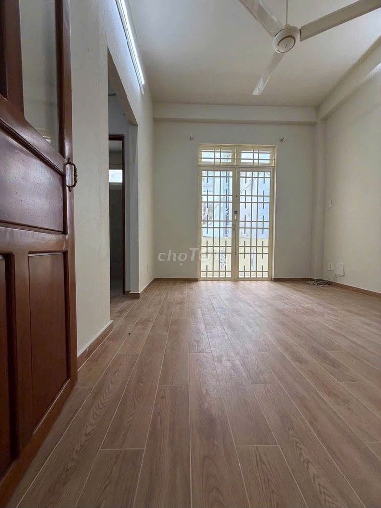 Rent car alley 26/12 D Nguyễn Bỉnh Khiêm - across 6 M, 6 mx9