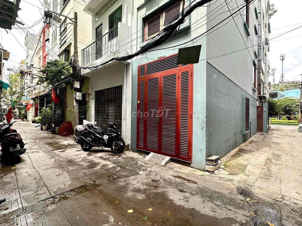 New house-- pxl, fine bid Kv, 1 MM 2th floor, 4 P. Sleep 3 toilets and KAOS Ok