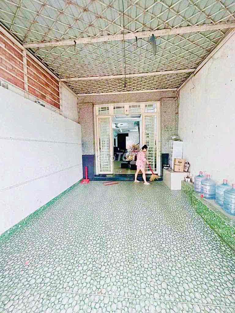 Rent a nice new house on Số 8 Bình Tân