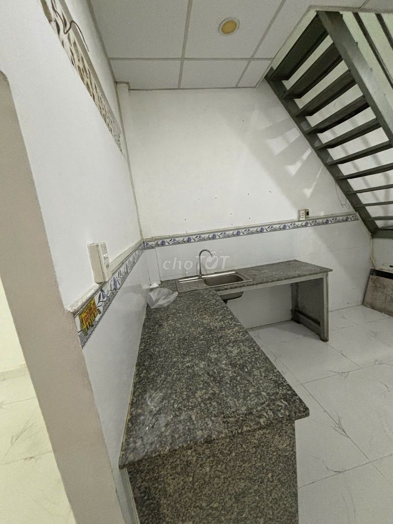 Rent the nx Bùi Quang Là. 1 st. 1 .1 .1 .1 .1 bedroom 1 .1 .1 .