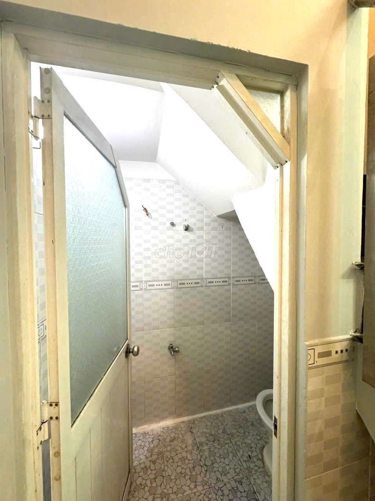 Rent an alley 413/ Lê Văn Quới: 3.2 mm12 meters 1 Mt 2 floors, 4 bedroom 3 toilets