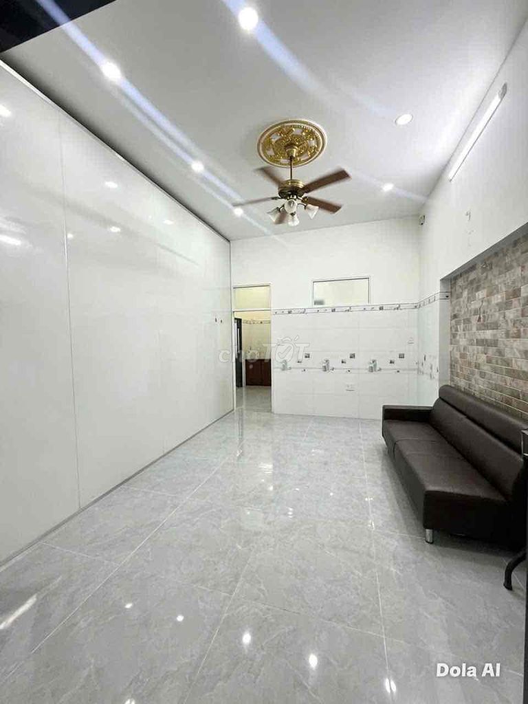 Level 4 - Đỗ Xuân Hợp Phước Long B Road,