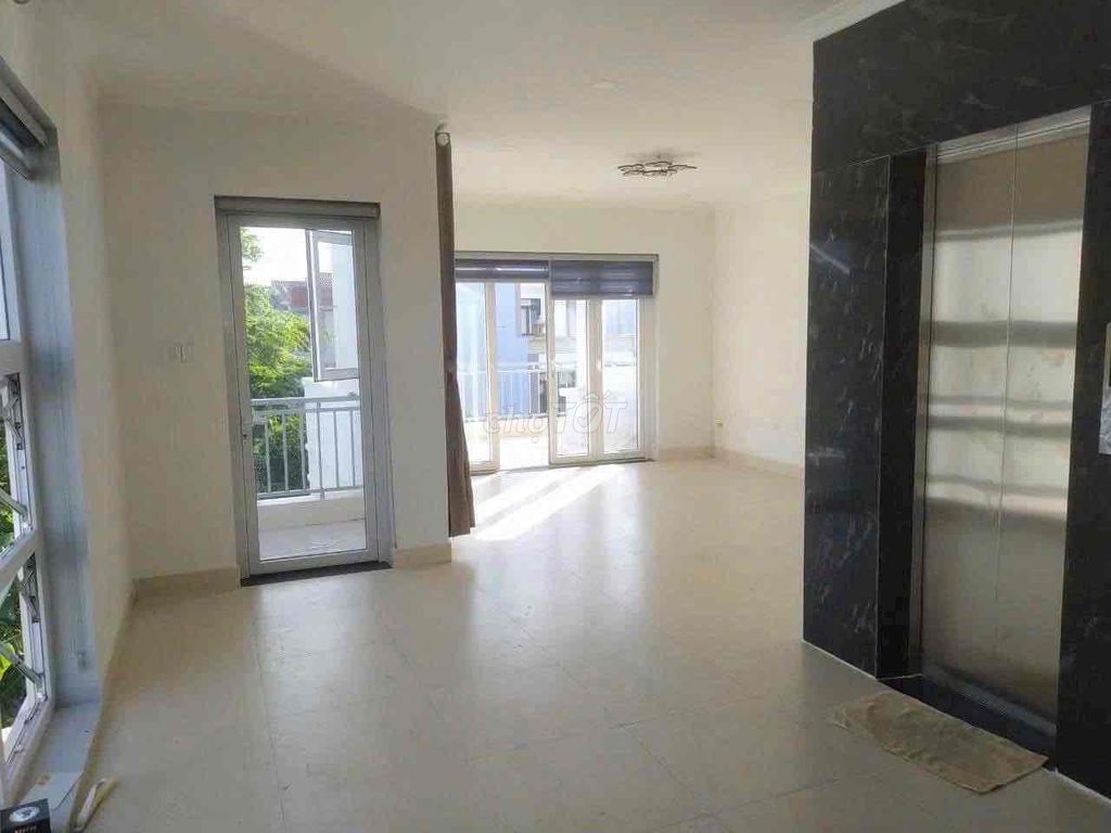 Rent a mansion, Phước Long B, District 9