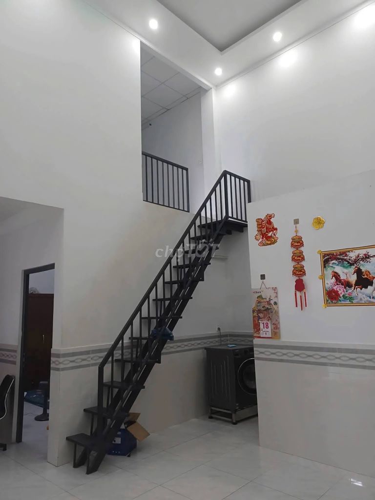 Rent a Class 4 D.E., 60 meters, 3 bedrooms, interior.