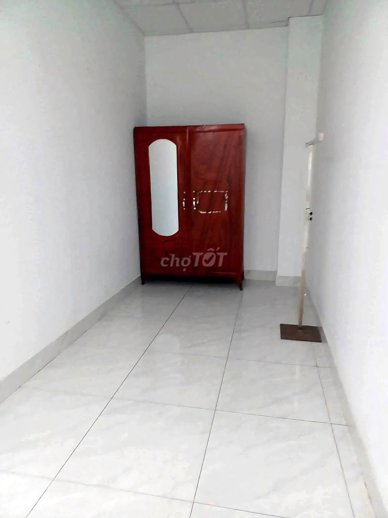Rent a Class 4 D.E., 60 meters, 3 bedrooms, interior.