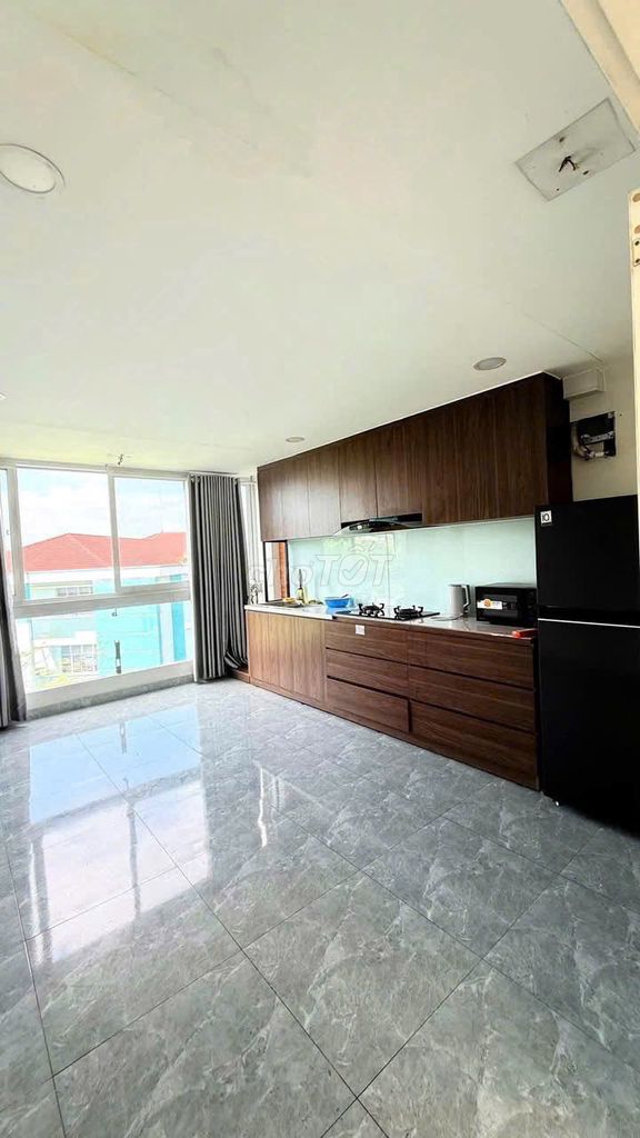 4 story rent, 72 M2, near salary, new market, 7th district.