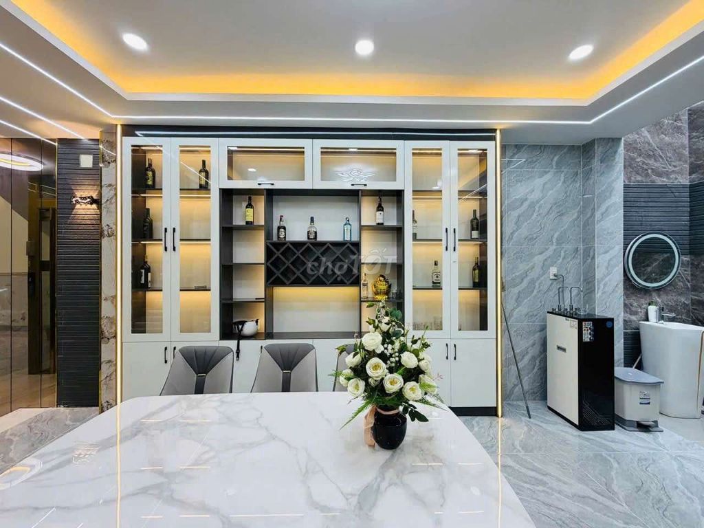 Rent pttn 4 x16 1. 1 . 1 .1 4 4 4 4 floor bedroom 5 Ws worth 20 million refrigerators