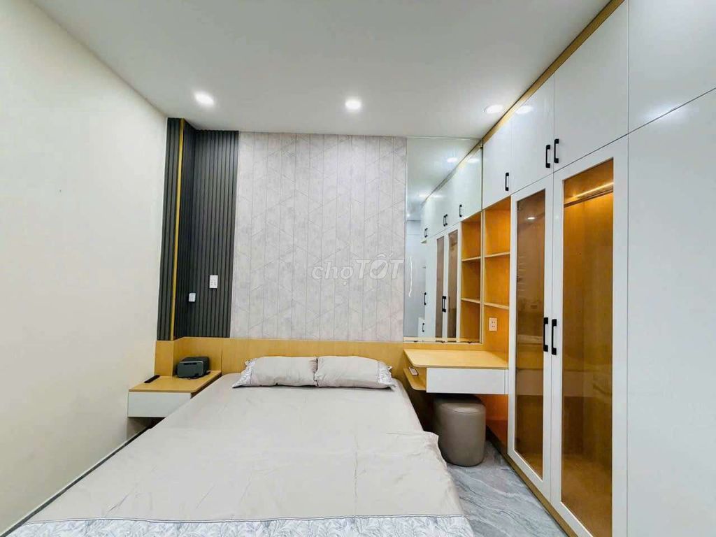 Rent pttn 4 x16 1. 1 . 1 .1 4 4 4 4 floor bedroom 5 Ws worth 20 million refrigerators