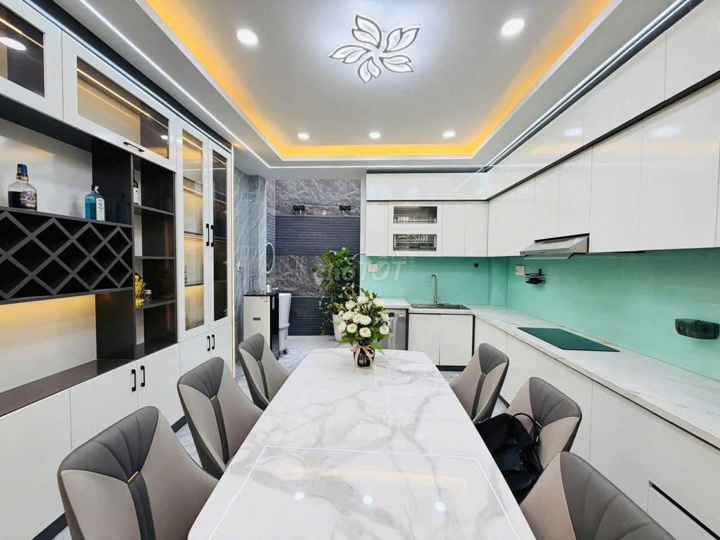 Rent pttn 4 x16 1. 1 . 1 .1 4 4 4 4 floor bedroom 5 Ws worth 20 million refrigerators