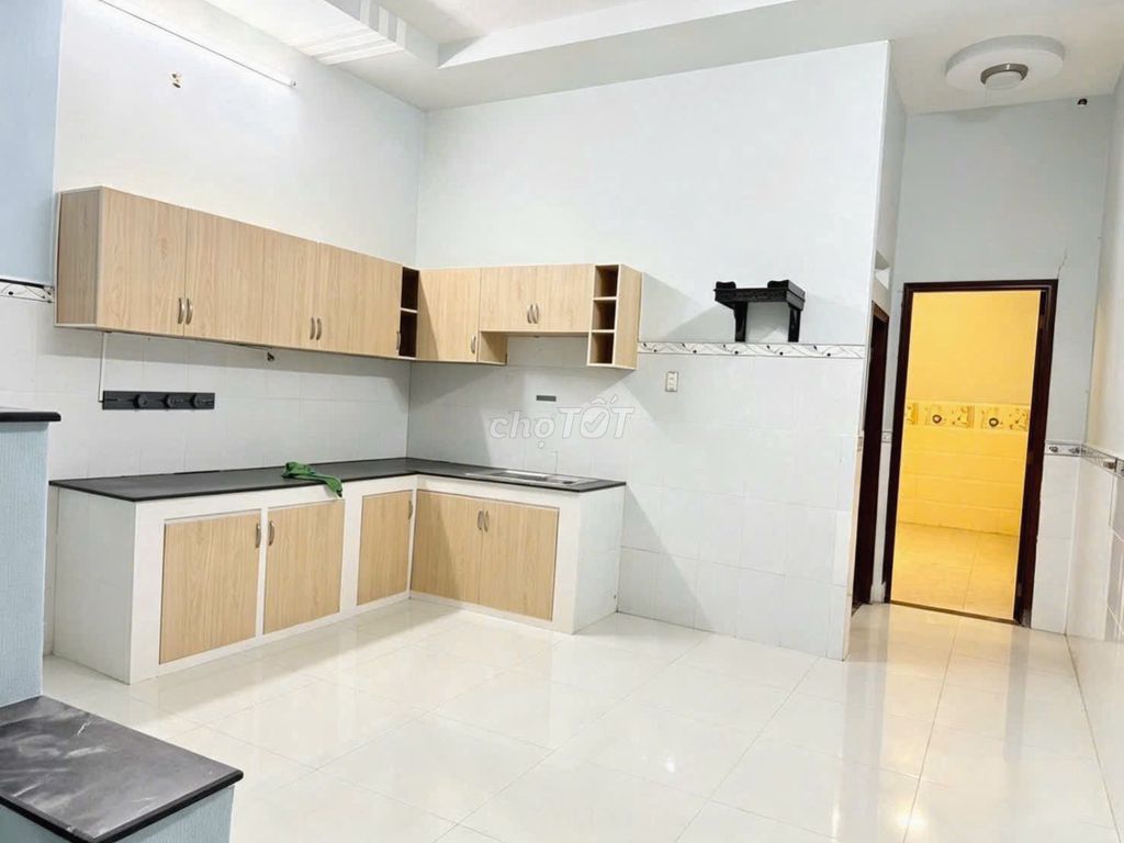 Rent the entire Nguyễn Thị Búp P alley. Tân Chánh Hiệp District 12