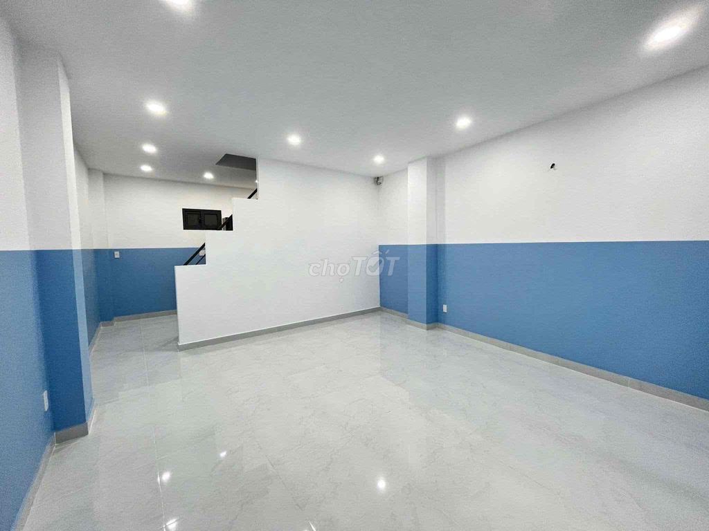 Rent the original apartment in District 10