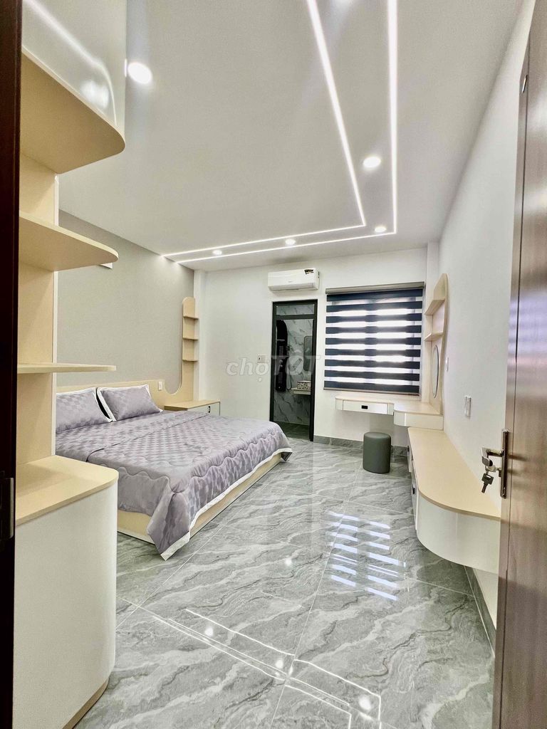 Rent FUll House, area 250 meters 1 .1 .1 .1 .1 .5 floor bedroom 6 toilets