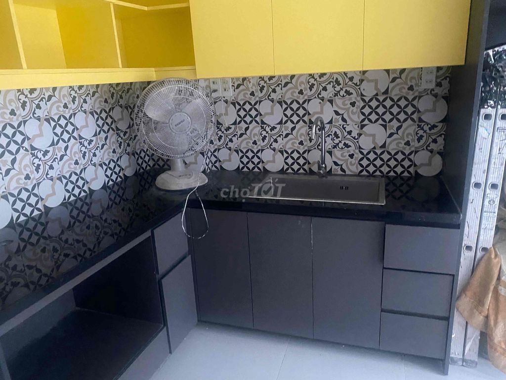 Rent 3 x 8. Phạm Văn Chiêu line