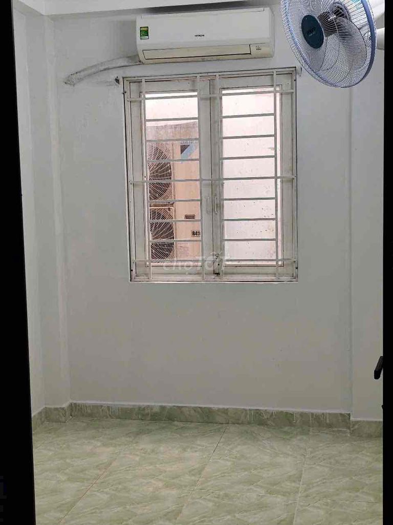 Rent the original apartment-- Tô Hiến Thành street 10 to 6 bedrooms - 4 toilets