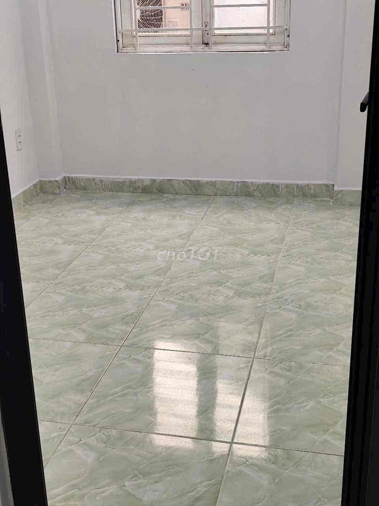 Rent the original apartment-- Tô Hiến Thành street 10 to 6 bedrooms - 4 toilets