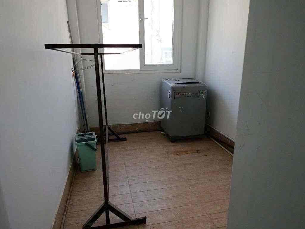 Rent the original apartment-- Tô Hiến Thành street 10 to 6 bedrooms - 4 toilets