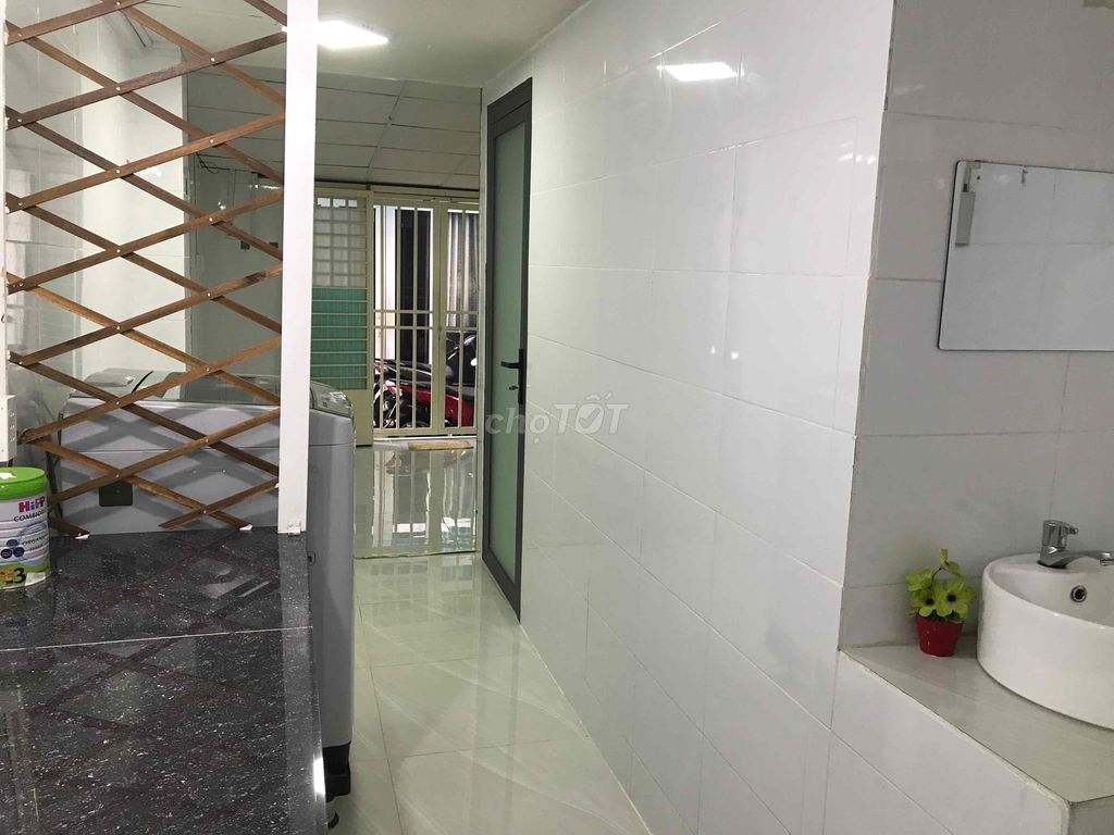 Rent a Phạm Hùng, Bình Hưng, Bình Chánh.