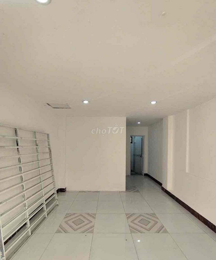 Rent a business cash house-- Vĩnh Viễn District 10 - 5 floors.