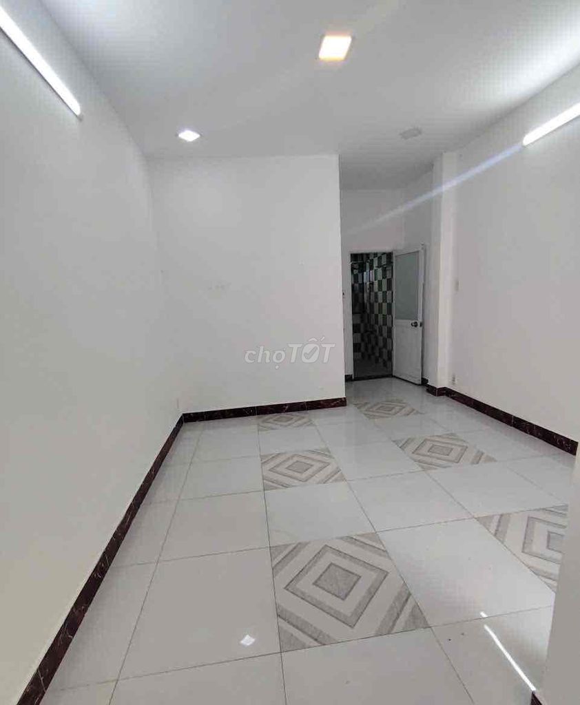 Rent a business cash house-- Vĩnh Viễn District 10 - 5 floors.