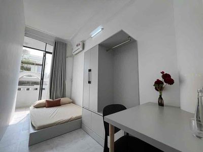 The apartment is two. The balcony bedroom is 60 meters. Tô Hiến Thành.