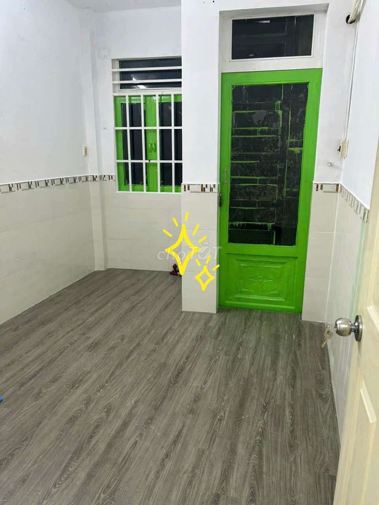renting a Clean New House
