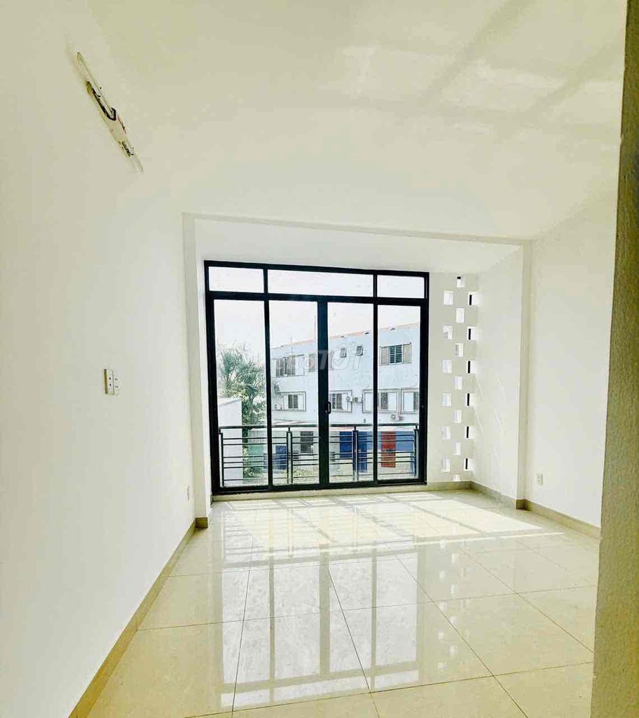 Nice two-story bedroom near the Virgin Road.