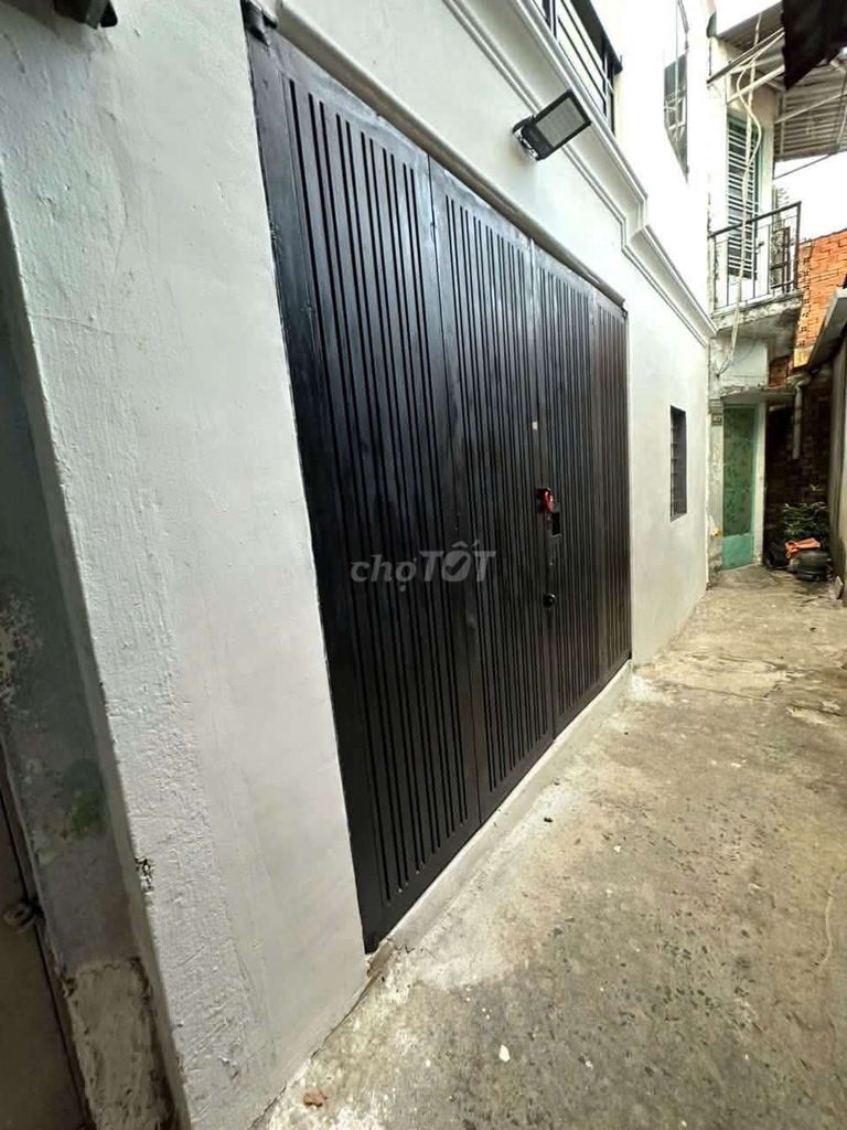New building Thống Nhất 5 x 6 meters 1 .2 floors 2 new air conditionings