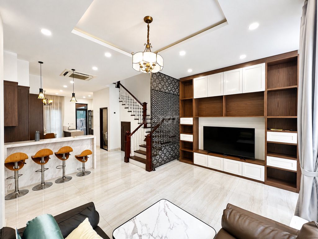 Park view, full interior 5 bedroom 6 toilets, 35 million at home