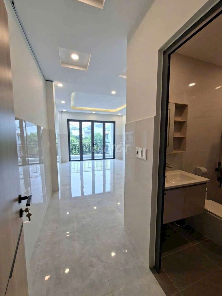 Rent a new house on Ẩm Thực Fu Fuxian Street. vp