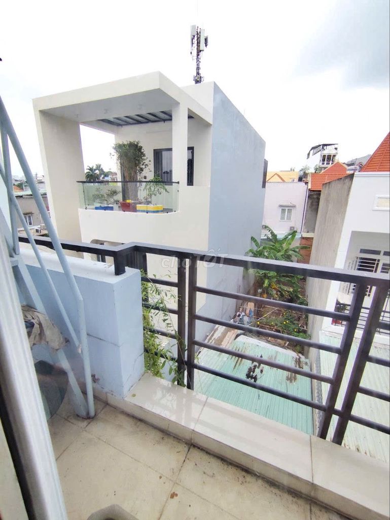 Homeowner of the area: 4 x15 at 12 million per third floor, hbc,Thủ Đức