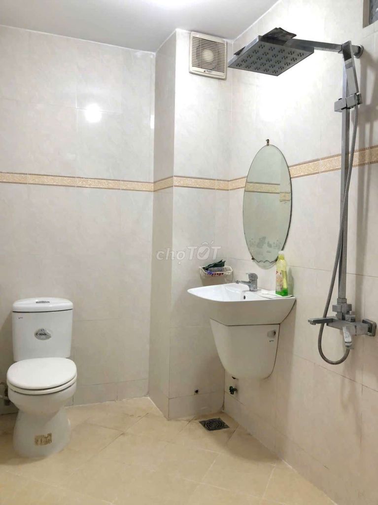 Two-story rent, four bedrooms, four toilets, 6 Hương Lộ 2 alley. close to four
