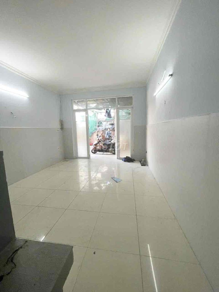 4 x 15 m 1st floor (4 bedroom 2 toilets) Carway. Lê Văn Quới. Bình Tân