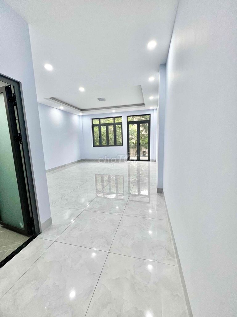 Hire the beautiful house of the Bình Tân Fire Zone.
