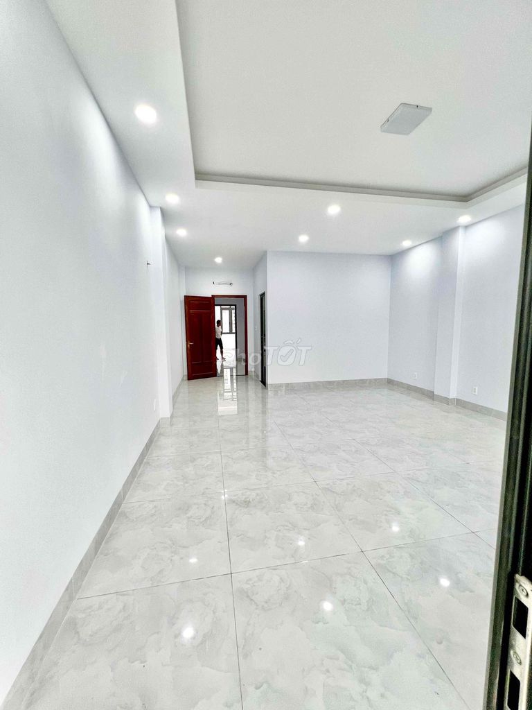 Hire the beautiful house of the Bình Tân Fire Zone.