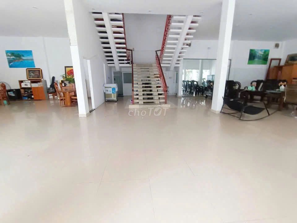 rent 2/ Tản Viên Tân Bình_Calve: 20 meters, 2 floors wide.