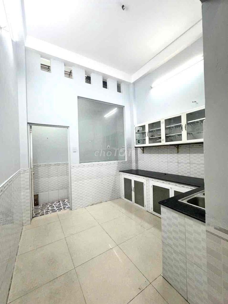 3x11 m 2nd floor (4 3 toilet bedroom) 4 meters through. Lê Văn Quới. Bình Tân